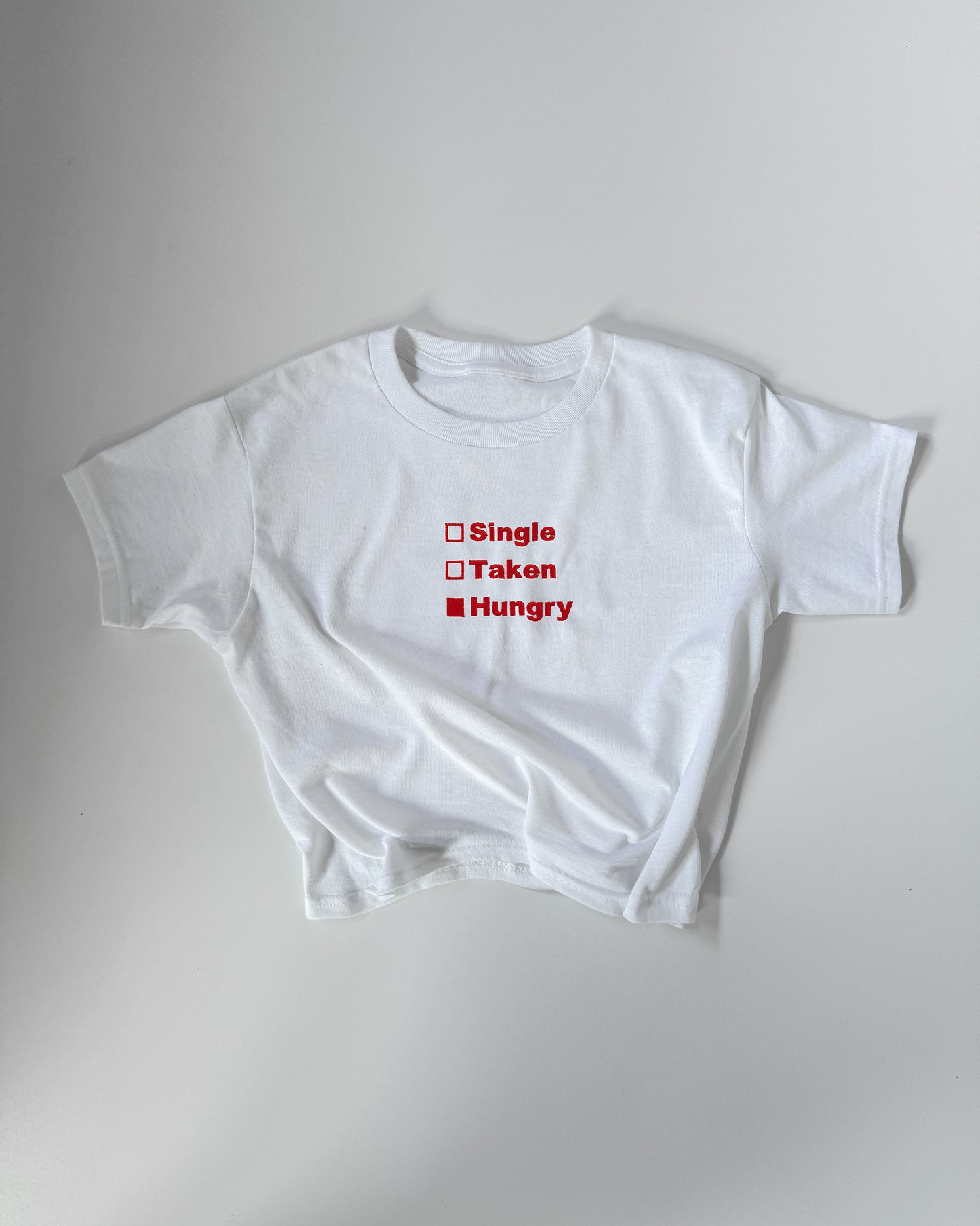 Embroidered 'HUNGRY' 90s Y2K T-Shirt