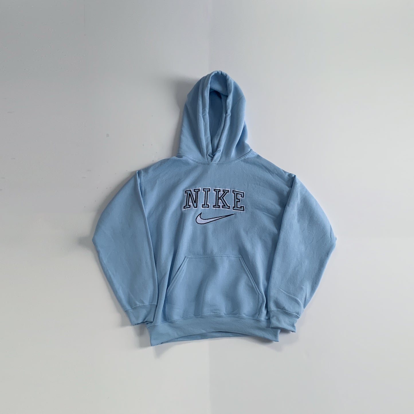 Vintage Style 90s Spellout Hoodies
