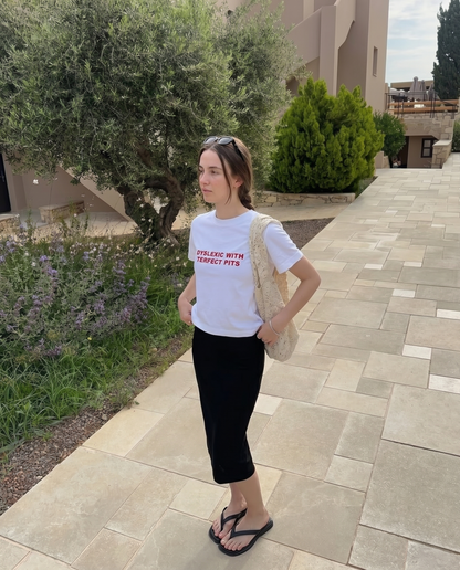 Embroidered 'Dyslexic With Terfect Pits' 90s Y2K T-Shirt